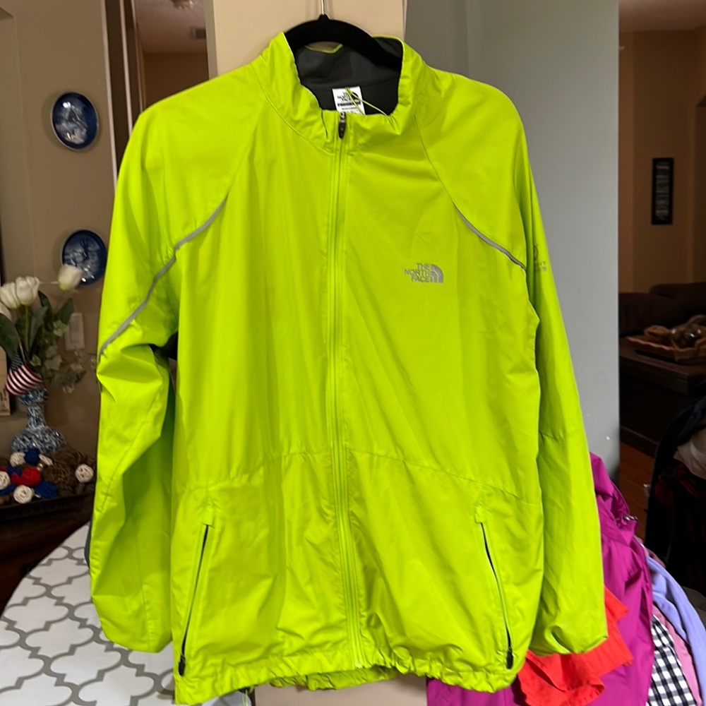 Mens North Face windbreaker jacket